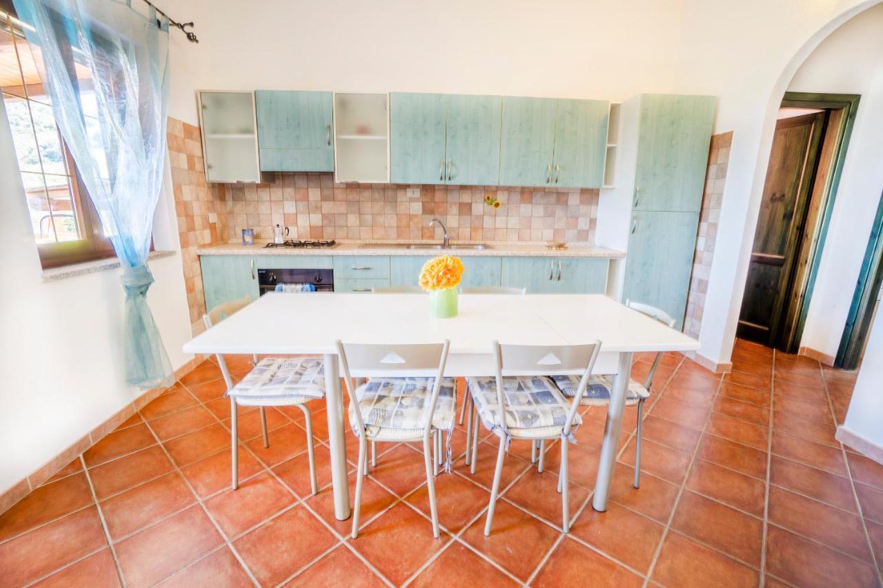 Domus Maiori Lt - Pms Casevacanze Budoni Bagian luar foto