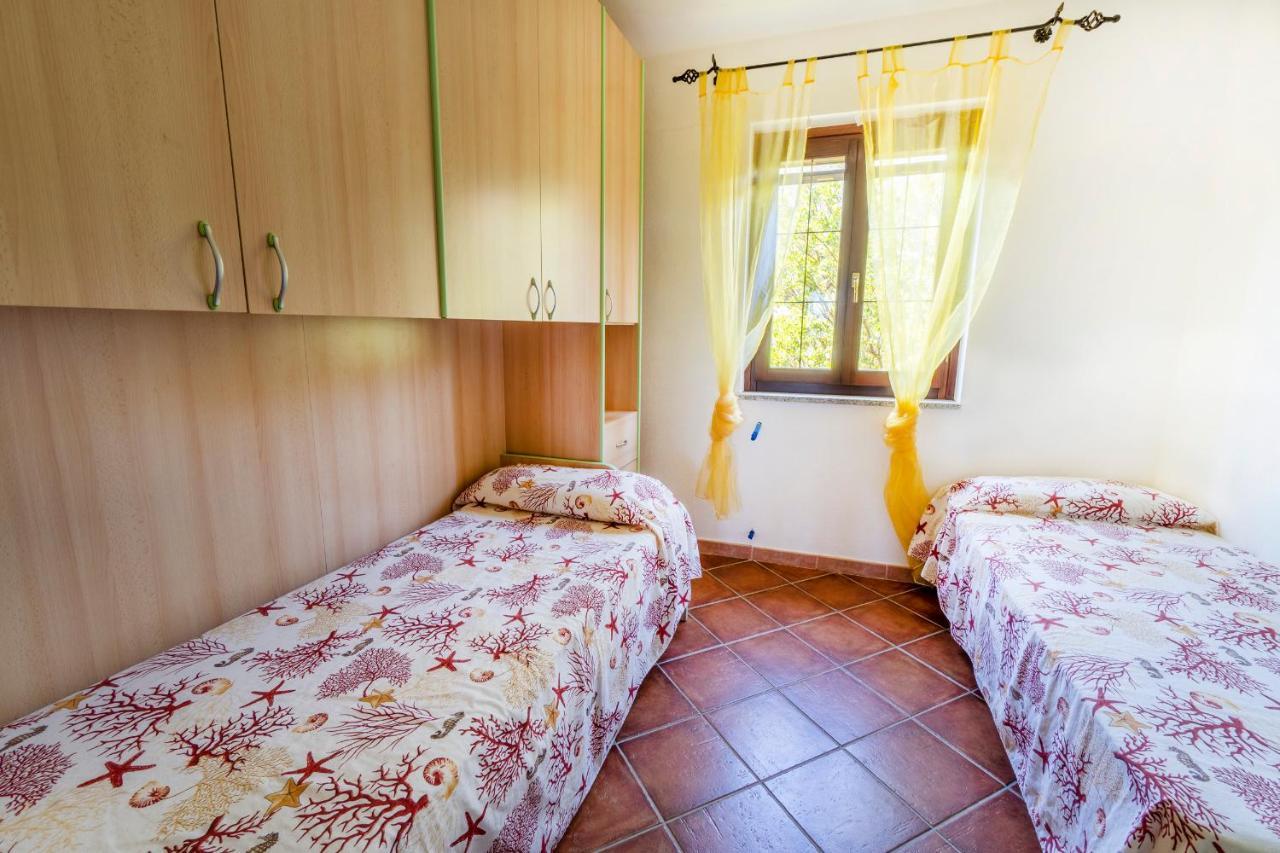 Domus Maiori Lt - Pms Casevacanze Budoni Bagian luar foto