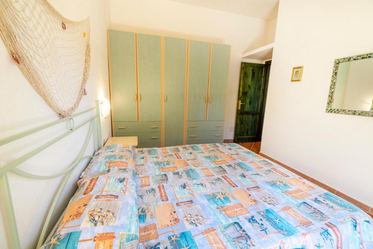 Domus Maiori Lt - Pms Casevacanze Budoni Bagian luar foto